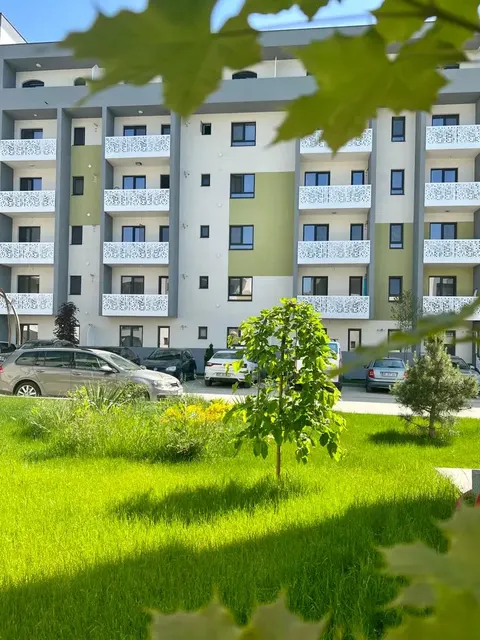 Exteriorul ansamblului Contemporan Homes - fotografia 10