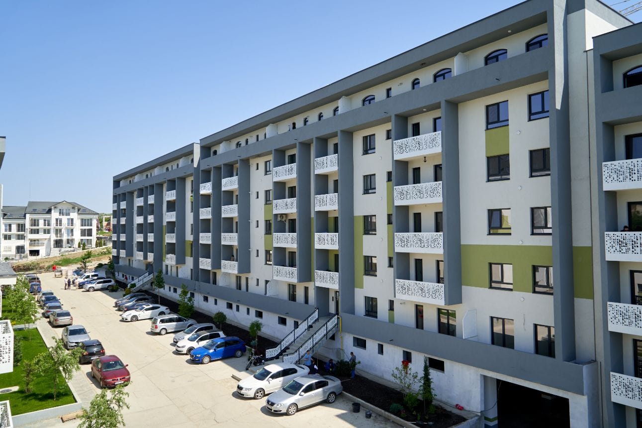 Localizare - Contemporan Homes