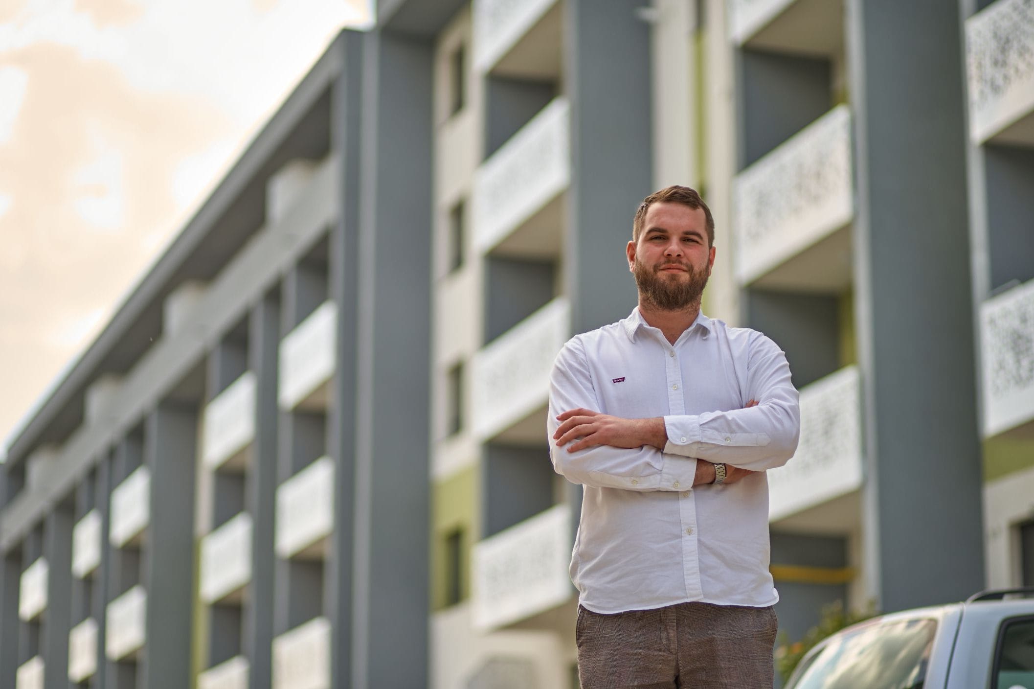 Consultant Contemporan Homes, la biroul de vânzări