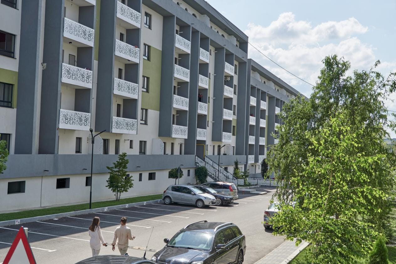 Complexul Contemporan Homes - imaginea 1