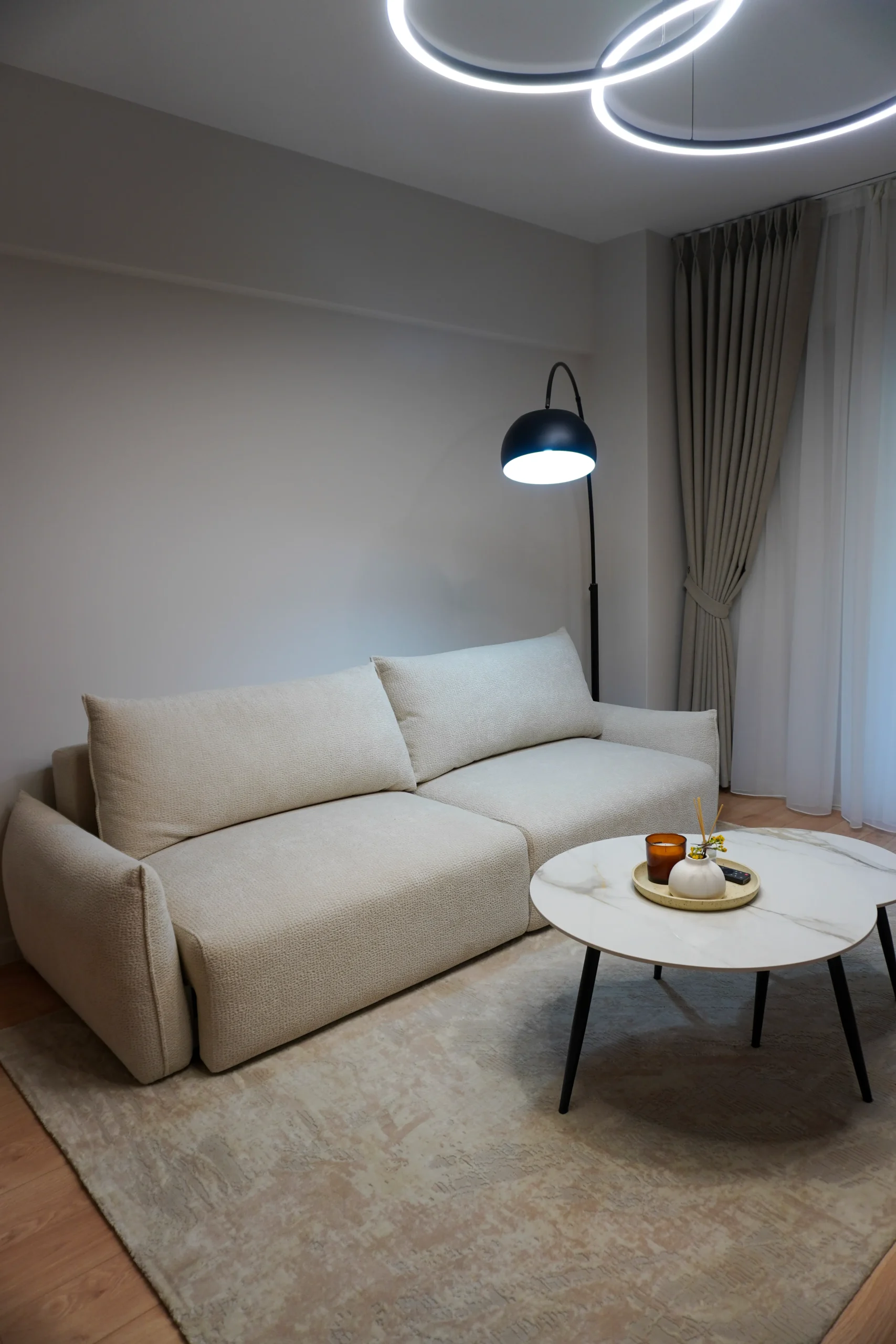 Showroom CH 08